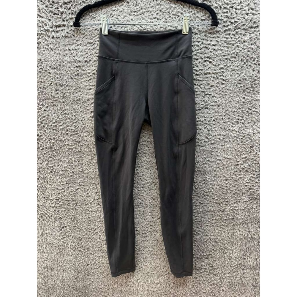 Lululemon Elastic Waist Cropped Leggings Black Womens Size‎ XS